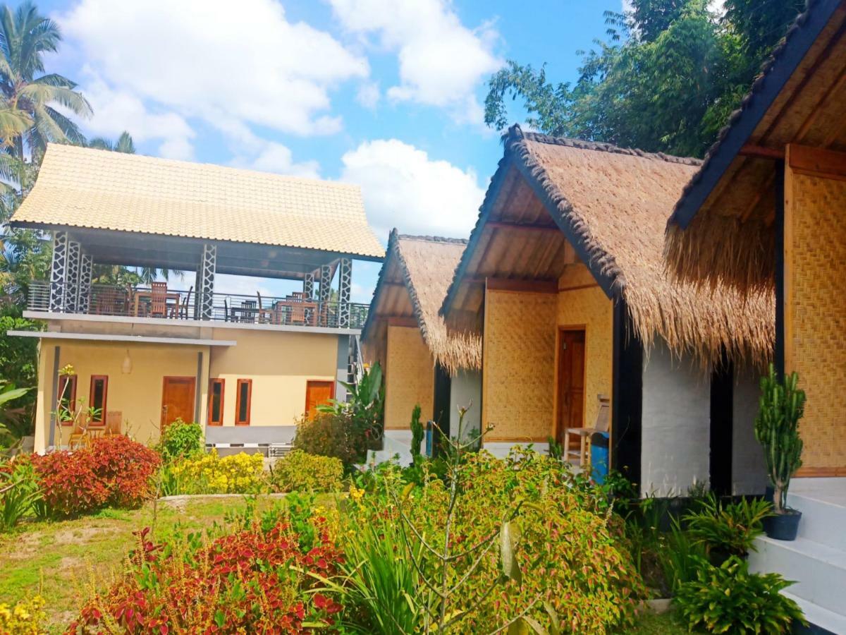 Aryasuta Bungalow テテバトゥ エクステリア 写真